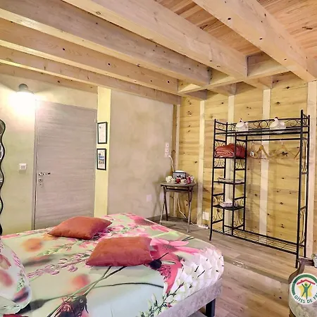 Le Cocon Du Vivarais Bed & Breakfast Rochepaule
