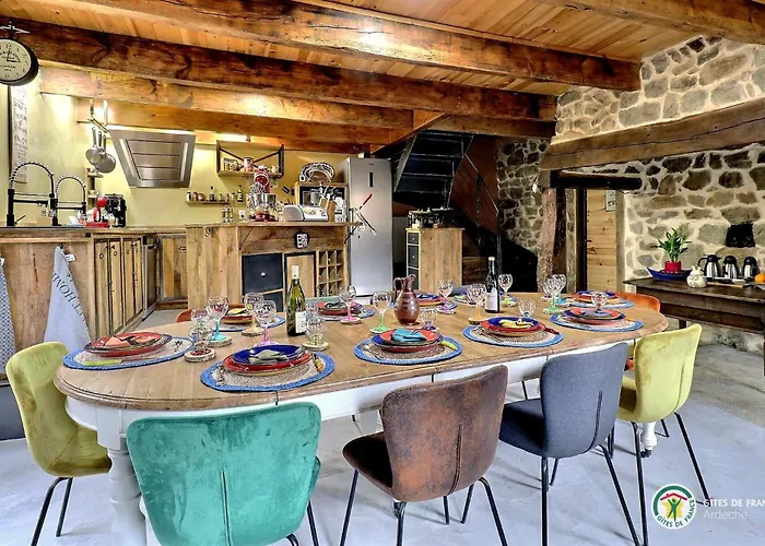 Le Cocon Du Vivarais Bed & Breakfast Rochepaule